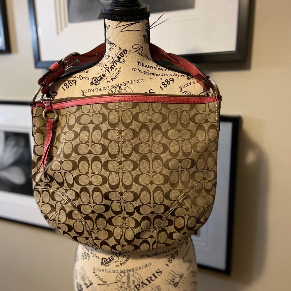 Coach Hobo Signature Handbag